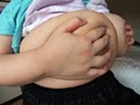 独占！ 業界No.1を記録した！あの世界的超乳Tカップ！ メガヒット作品すべて収録しました！ 144センチ はるき完全超ベスト2枚組　サンプル画像07